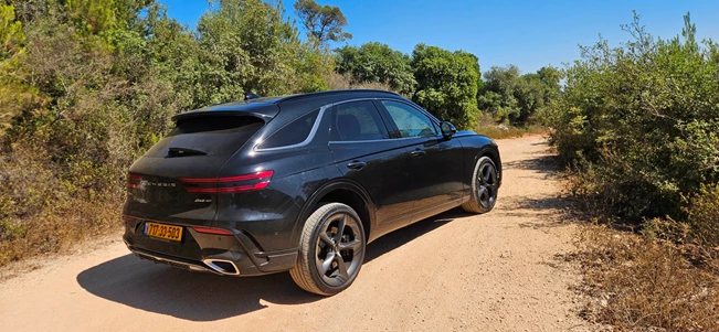 ג'נסיס GV70 – מבחן דרכים (3.5 ליטר, הנעה כפולה, SPORT)