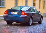 Volvo-S60-2000-2009-4.jpg